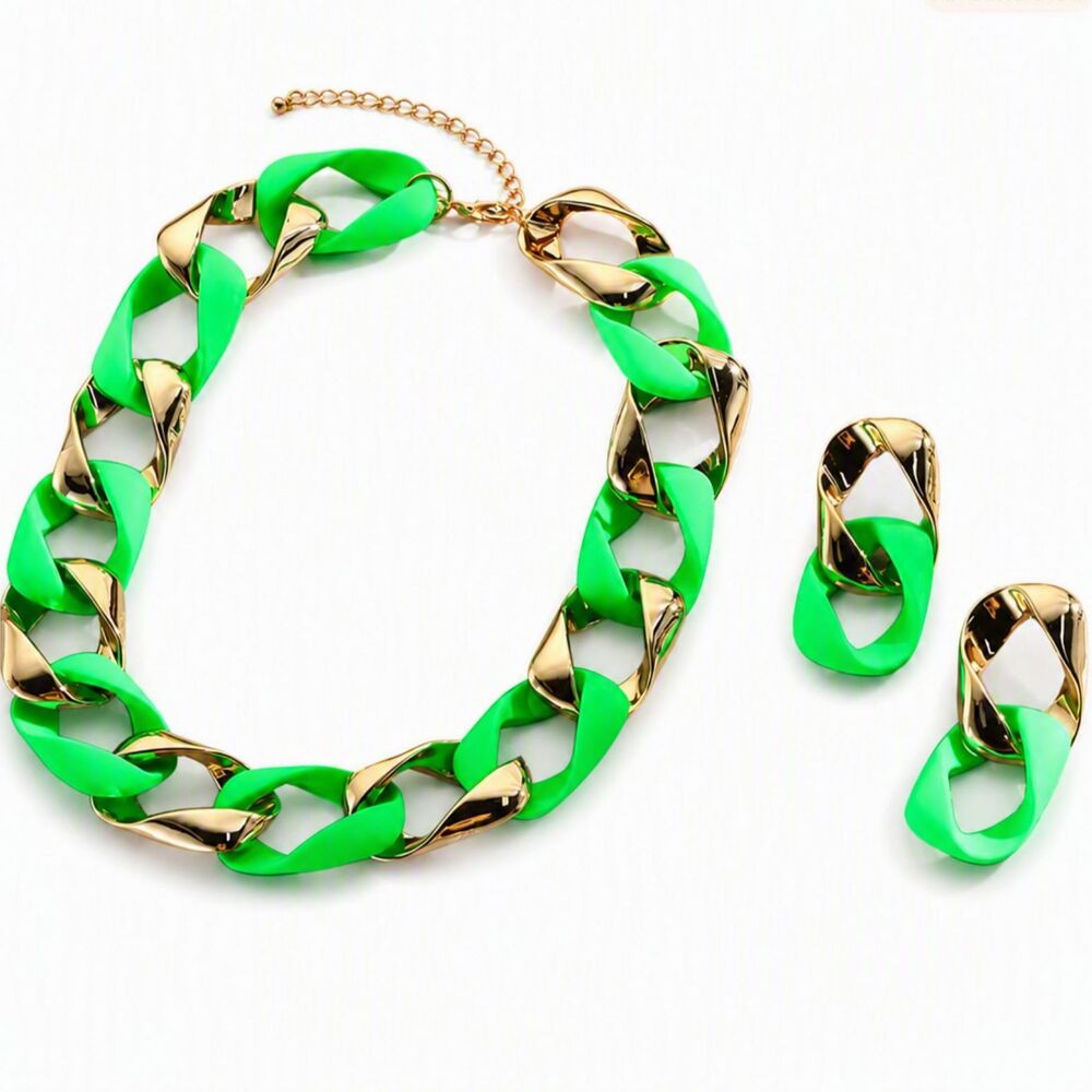 Gold Tone Metal & Green Choker Necklace Earrings Set Chunky Cuba Link Statement